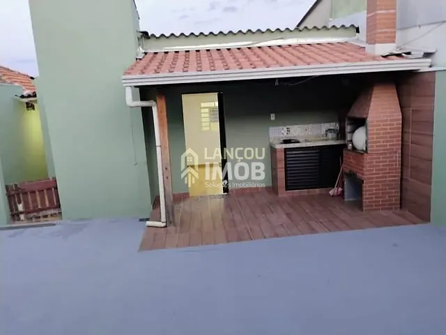 Casa com 242m² 2 quartos e 2 banheiros, à venda, no bairro Vila Didi em Jundiaí