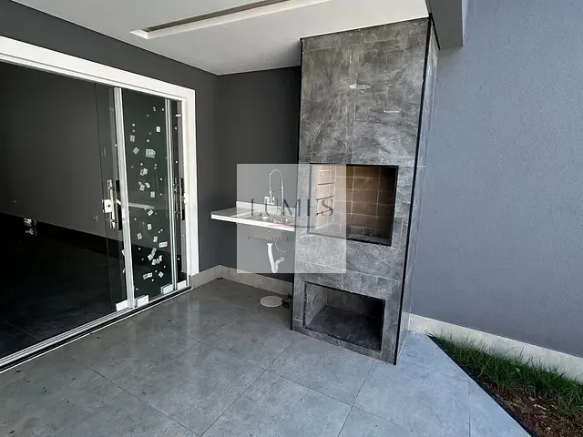 Casa 2 quartos e 1 banheiro, à venda, no bairro Jardim Brasília em Americana