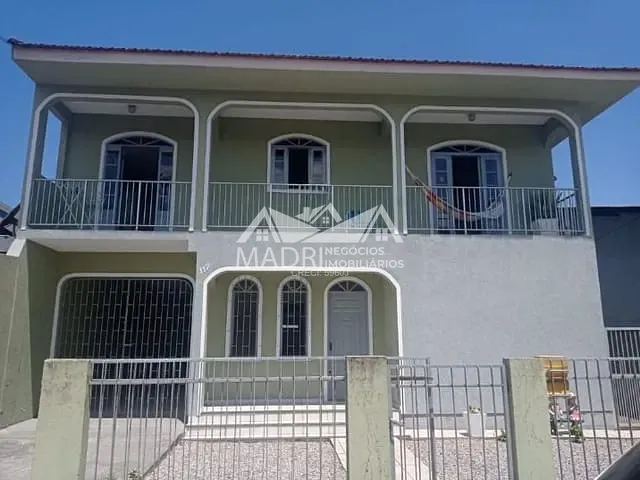 Casa com 360m² 6 quartos e 2 banheiros, à venda, no bairro Passa Vinte em Palhoça