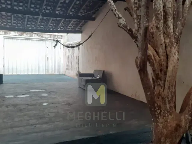 Casa com 250m² 3 quartos e 2 banheiros, à venda, no bairro Jardim Boa Vista em Serrana