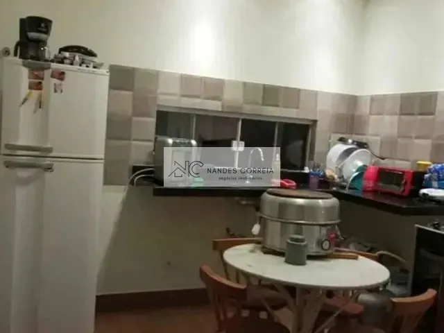 Casa 3 quartos e 3 banheiros, à venda, no bairro Heimtal em Londrina