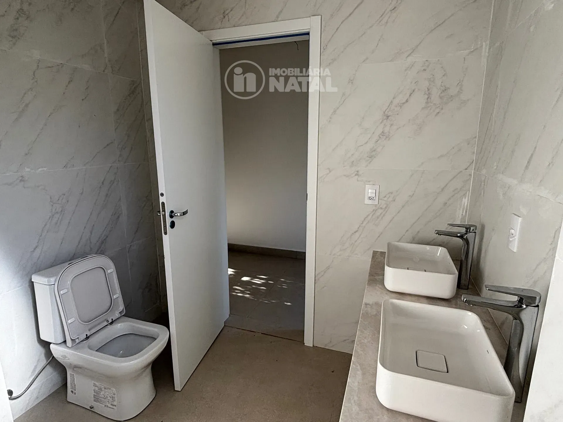 Casa, 4 quartos, 245 m² - Foto 21