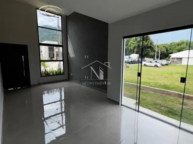 Casa 3 quartos e 2 banheiros, à venda, no bairro Inoã (Inoã) em Maricá