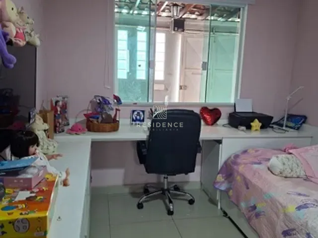 Casa 2 quartos e 2 banheiros, à venda, no bairro Retiro em Volta Redonda