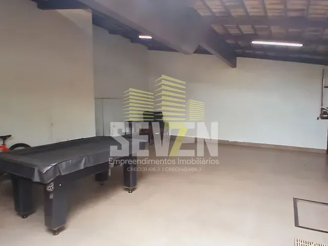 Casa com 200m² 3 quartos e 2 banheiros, à venda, no bairro Parque Paulista em Bauru