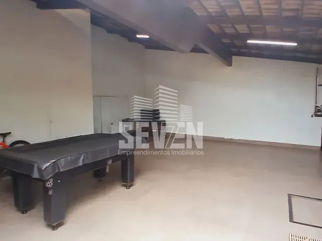 Casa com 200m² 3 quartos e 2 banheiros, à venda, no bairro Parque Paulista em Bauru