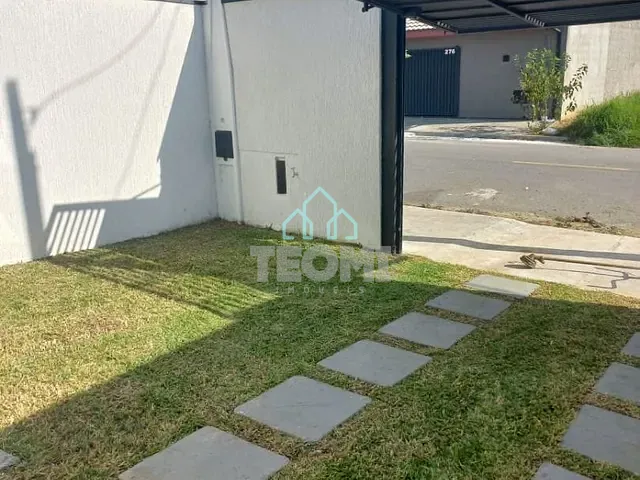 Casa com 150m² 2 quartos e 2 banheiros, à venda, no bairro Quintas Santa Cruz em Taubaté