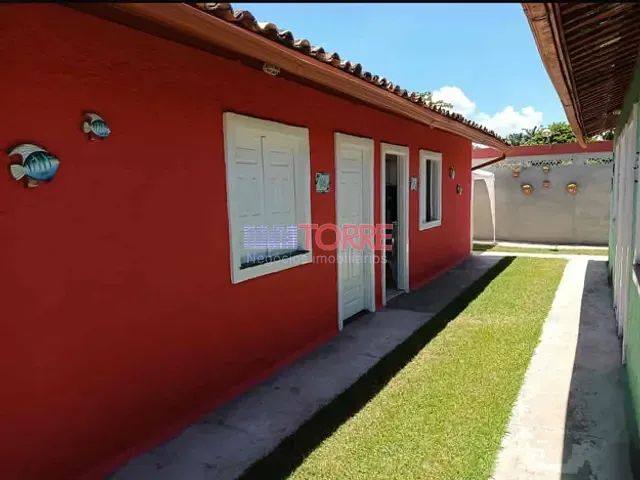 Casa 2 quartos e 1 banheiro, à venda, no bairro São Domingos em Ilhéus
