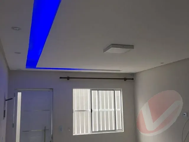 Casa com 70m² 2 quartos e 1 banheiro, à venda, no bairro Caiçara em Praia Grande