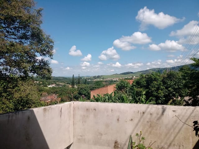 Casa com 500m² 2 quartos e 1 banheiro, à venda, no bairro Jardim Das Paineiras em Águas da Prata