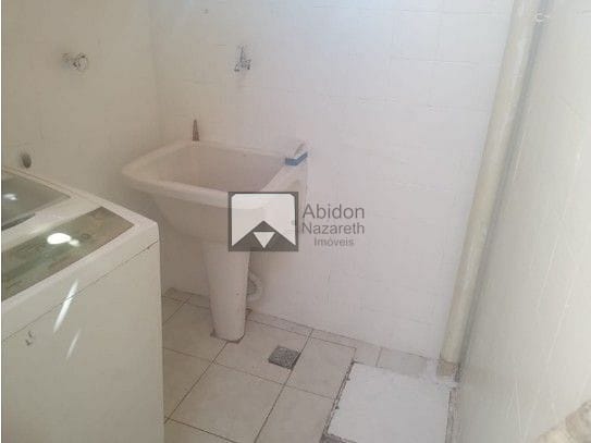 Casa à venda com 2 quartos, 90m² - Foto 26