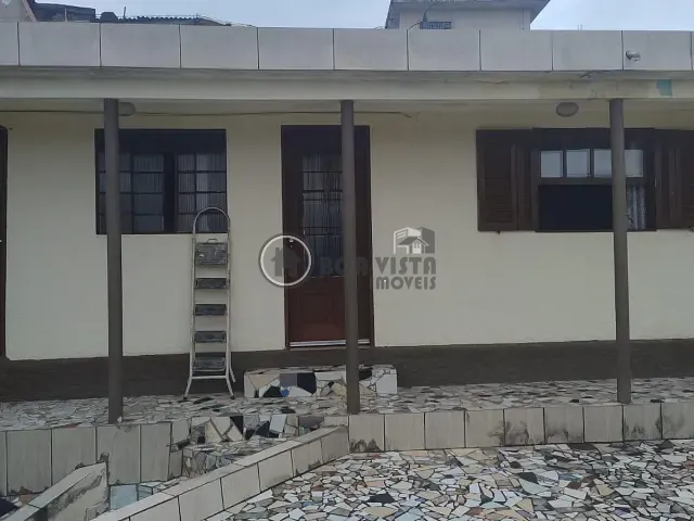 Casa 2 quartos e 1 banheiro, à venda, no bairro Jardim Revista em Suzano