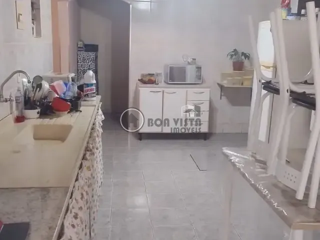 Casa 2 quartos e 1 banheiro, à venda, no bairro Jardim Revista em Suzano