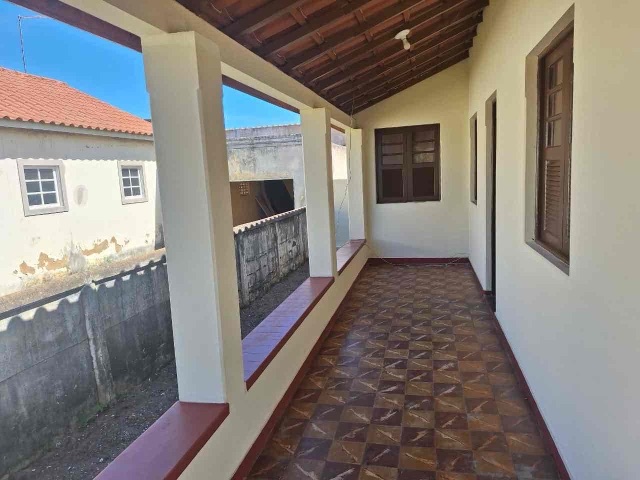 Casa com 508m² 4 quartos e 2 banheiros, à venda, no bairro Grussaí em São João da Barra