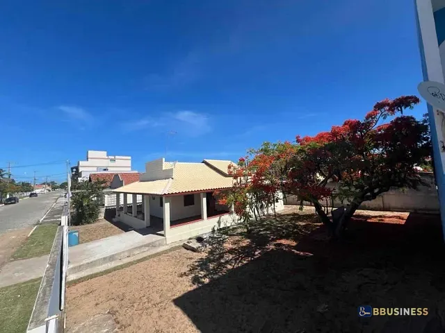 Casa com 508m² 4 quartos e 2 banheiros, à venda, no bairro Grussaí em São João da Barra