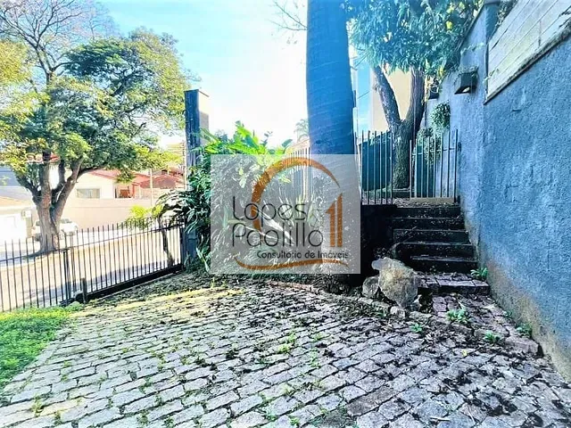 Casa com 549m² 3 quartos e 3 banheiros, à venda, no bairro Vila Junqueira em Atibaia