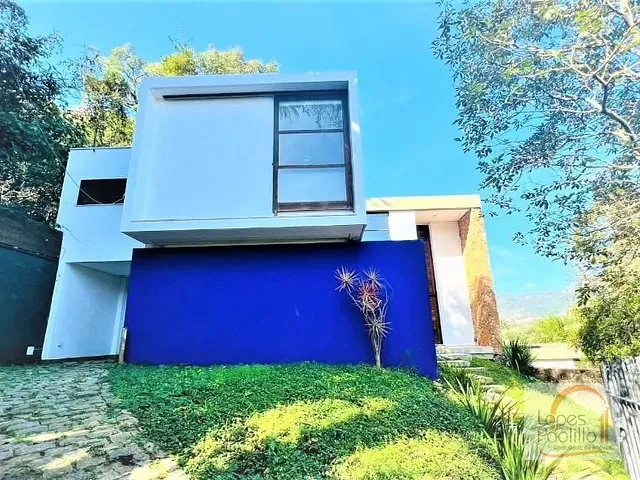 Casa com 549m² 3 quartos e 3 banheiros, à venda, no bairro Vila Junqueira em Atibaia