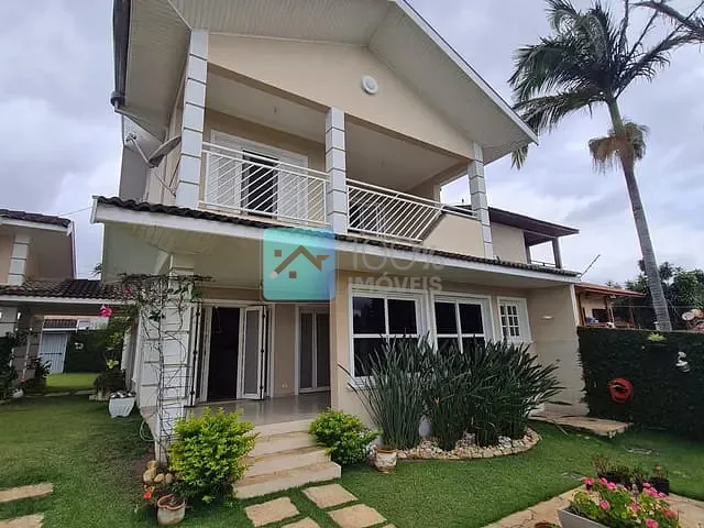 Casa com 500m² 4 quartos e 3 banheiros, à venda, no bairro Jardim das Industrias em São José dos Campos