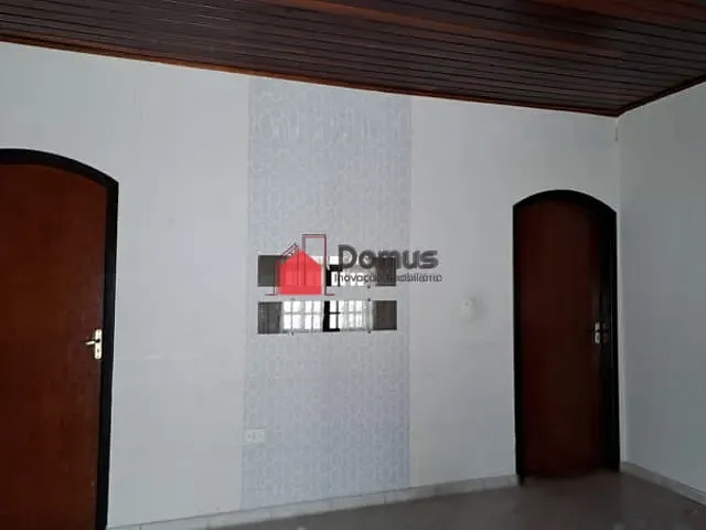Casa com 299m², à venda, no bairro Chácara Galega em Pindamonhangaba