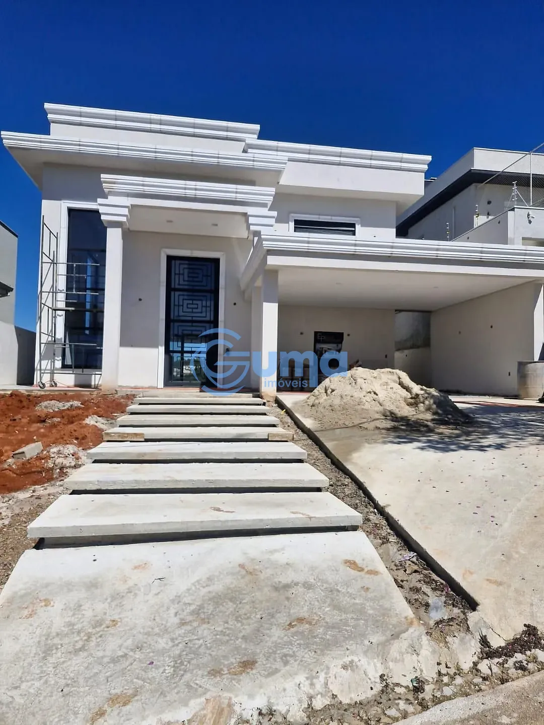 Casa, 4 quartos, 349 m² - Foto 1