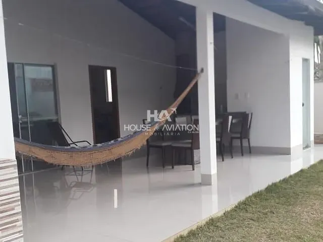 Casa com 500m² 3 quartos e 3 banheiros, à venda, no bairro Condomínio do Lago em Goiânia