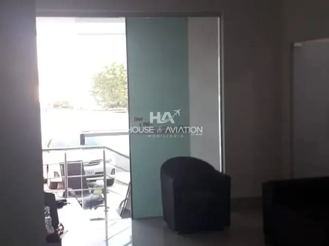 Casa com 500m² 3 quartos e 3 banheiros, à venda, no bairro Condomínio do Lago em Goiânia