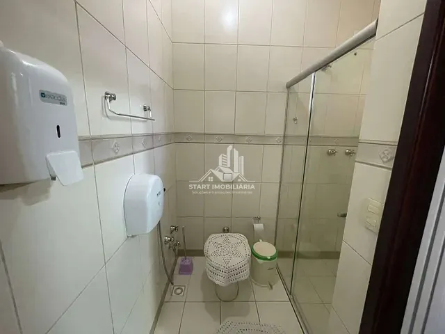 Casa 2 quartos e 2 banheiros, à venda, no bairro Centro em Pederneiras