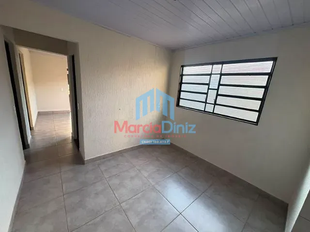 Casa com 200m² 3 quartos e 1 banheiro, à venda, no bairro Benedito Trajano Borges em Ituverava