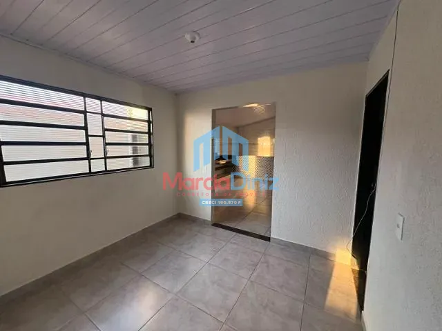 Casa com 200m² 3 quartos e 1 banheiro, à venda, no bairro Benedito Trajano Borges em Ituverava