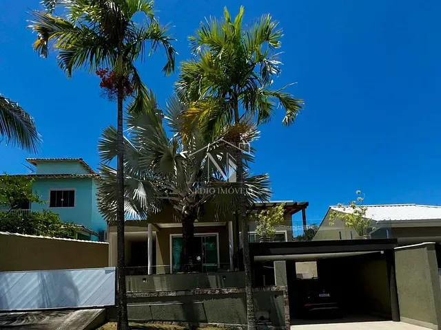 Casa com 450m² 3 quartos e 2 banheiros, à venda, no bairro Centro em Maricá