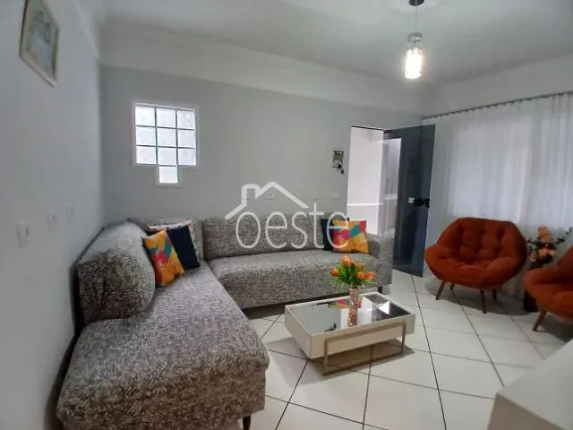 Casa com 250m² 4 quartos e 3 banheiros, à venda, no bairro Jardim Laudissi em Santa Bárbara D'Oeste