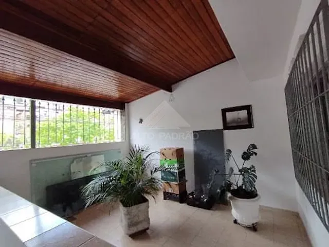 Casa com 125m² 2 quartos e 2 banheiros, à venda, no bairro Jardim Zaira em Mauá