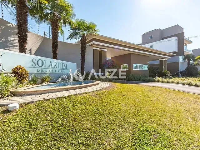 Casa com 270m², à venda, no bairro Santa Quiteria em Curitiba