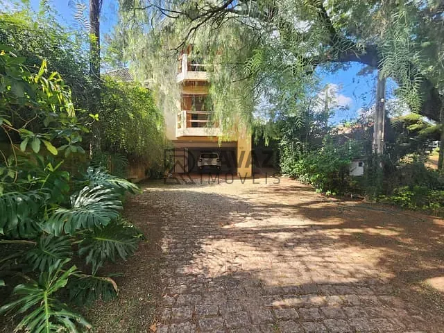 Casa com 1061m² 3 quartos e 4 banheiros, à venda, no bairro Marambaia em Vinhedo