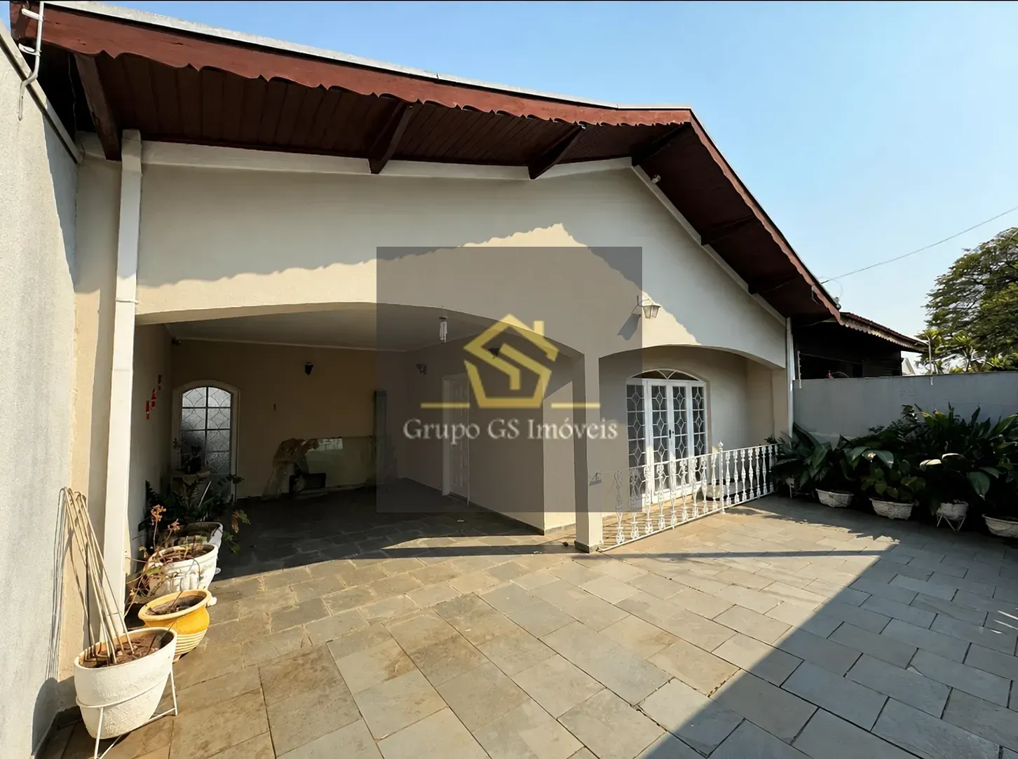 Casa, 2 quartos, 180 m² - Foto 1