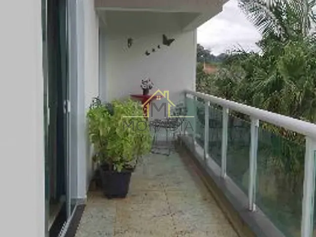Casa com 910m² 2 quartos e 3 banheiros, à venda, no bairro Jardim Nova Guaxupé em Guaxupé