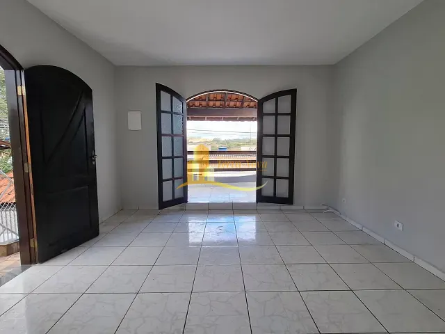 Casa 2 quartos e 1 banheiro, para alugar, no bairro Vila Carmosina em São Paulo