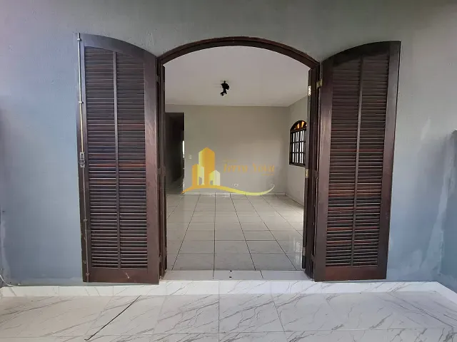 Casa 2 quartos e 1 banheiro, para alugar, no bairro Vila Carmosina em São Paulo