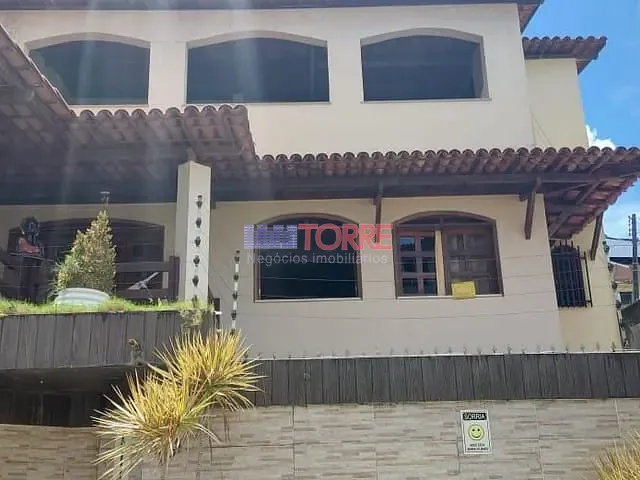 Casa 5 quartos e 2 banheiros, à venda, no bairro Pontalzinho em Itabuna