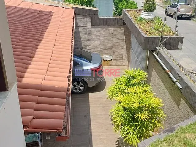 Casa 5 quartos e 2 banheiros, à venda, no bairro Pontalzinho em Itabuna