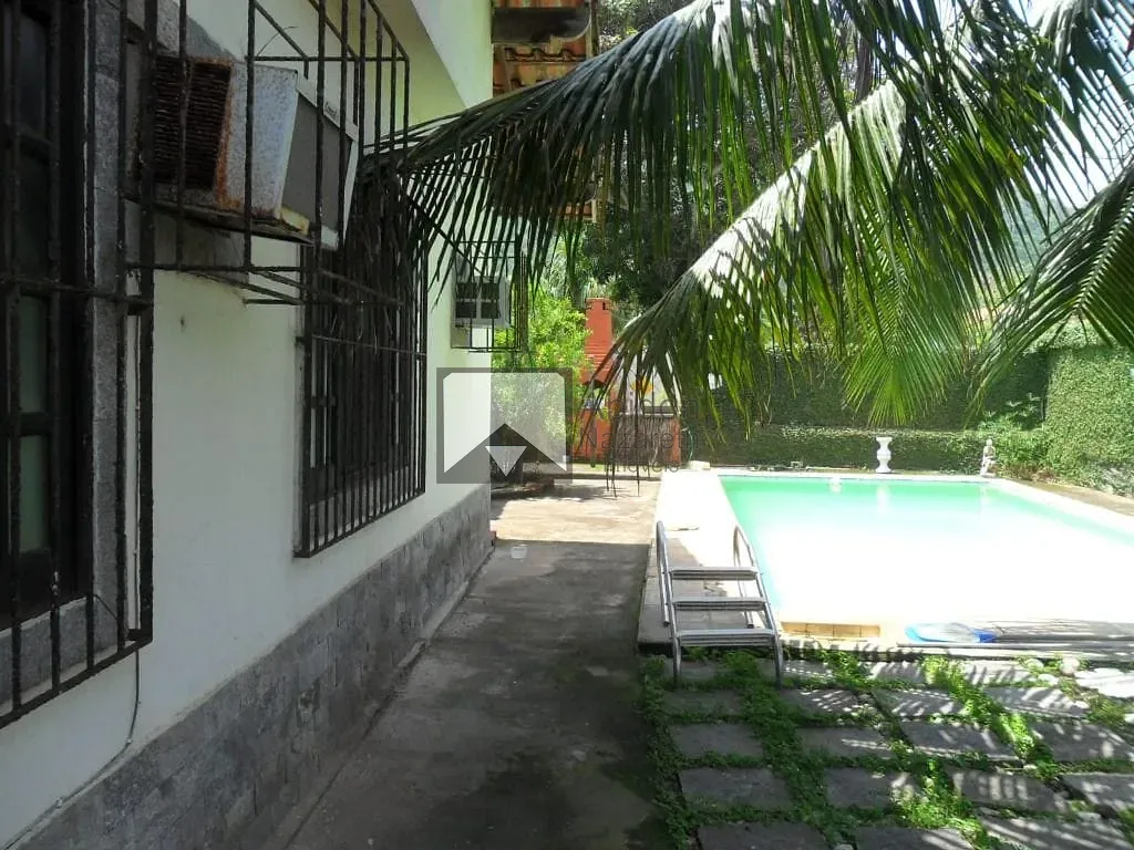 Casa, 3 quartos, 240 m² - Foto 17