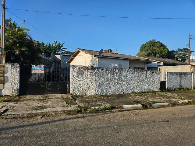 Casa 1 quarto e 1 banheiro, à venda, no bairro Sesc em Suzano
