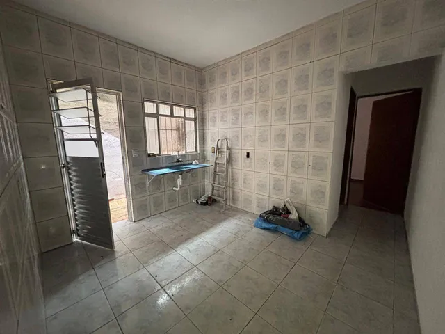 Casa 2 quartos e 1 banheiro, para alugar, no bairro Vila Municipal em Mogi das Cruzes