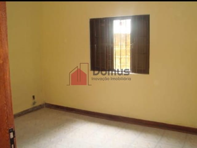 Casa com 200m², à venda, no bairro Jardim Cristina em Pindamonhangaba