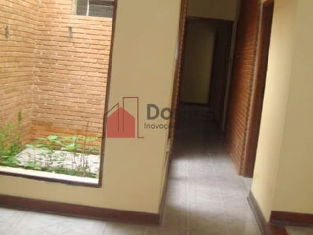 Casa com 200m², à venda, no bairro Jardim Cristina em Pindamonhangaba