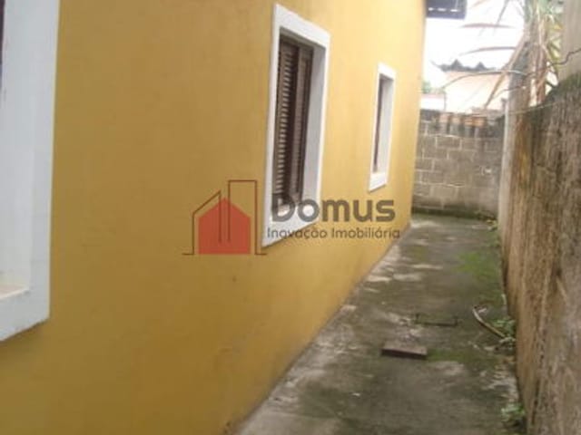 Casa com 200m², à venda, no bairro Jardim Cristina em Pindamonhangaba