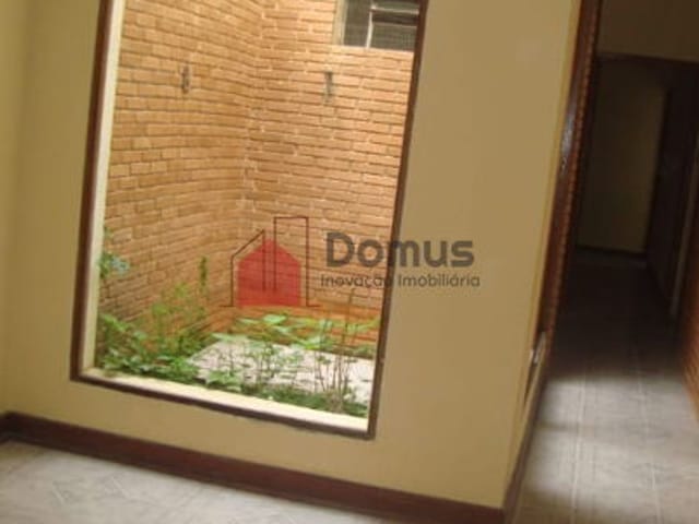 Casa com 200m², à venda, no bairro Jardim Cristina em Pindamonhangaba