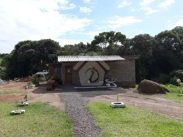 Casa com 1305m² 1 quarto e 2 banheiros, à venda, no bairro Centro em Fazenda Vilanova