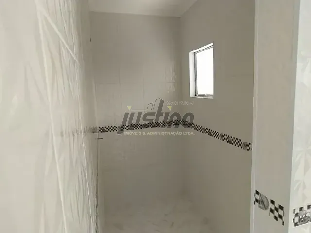 Casa com 281m² 2 quartos e 1 banheiro, à venda, no bairro Suarão em Itanhaém