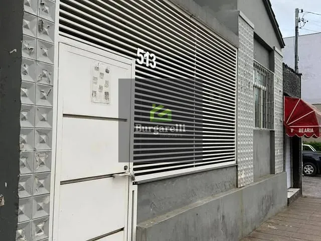 Casa para alugar, no bairro Centro em Lavras